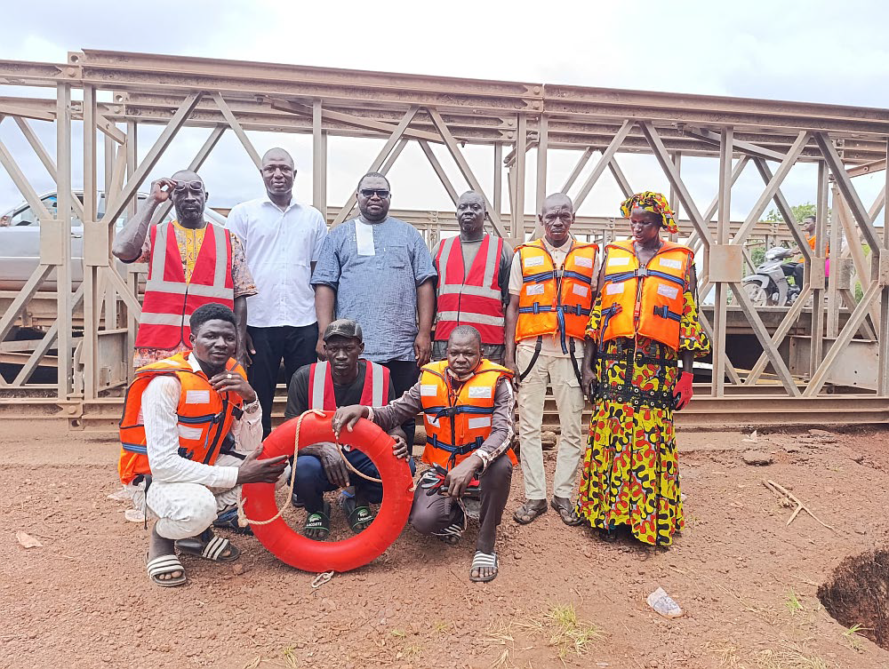 Community committees on flood management